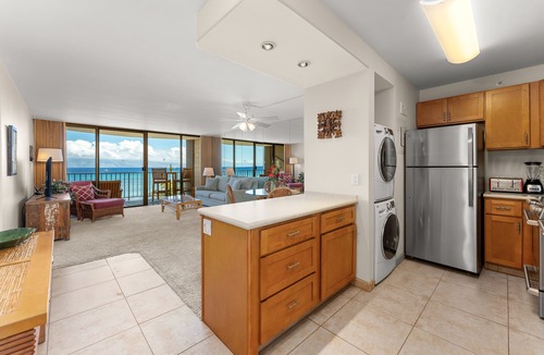 Kahana Condo | Unbeatable Deal with Spectacular Views on Maui!