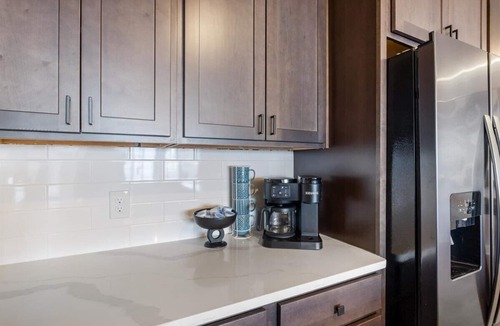 Osage Beach Condo | Upscale Lakeside Condo With Extraordinary Amenities at Topsider in Osage Beach 19mm