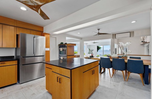 Waialae Iki Ridge House | Wailupe Beach Front: Lux Oceanfront w/Pool, Hot Tub, Beach Access & Stunning Vi