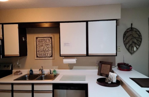 Table Rock Condo | Walk-In Shower/Kings/CLEAN/Indoor&Outdoor Pools/On Golf course 10th Fairway