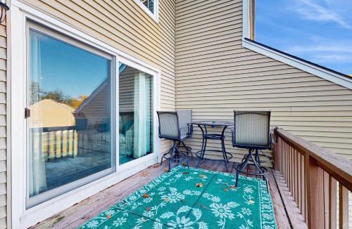 Center Ossipee House | Water