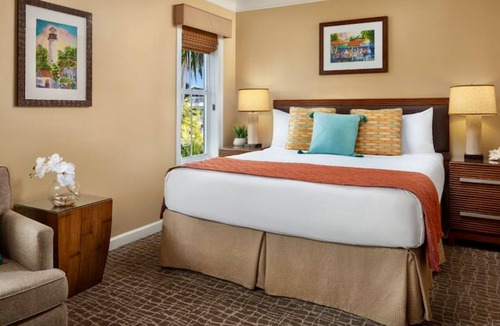 Truman Annex Resort | Waterfront Resort, Old Town, Hyatt, 4 Nights, Sleeps 2, Pool, Hot Tub, Courtyard