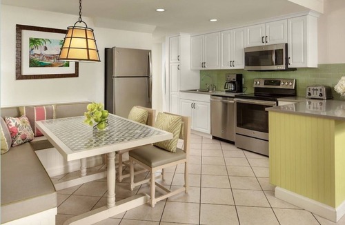 Truman Annex Resort | Waterfront Resort, Old Town, Hyatt, 7 Nights, Sleeps 4, Pool, Hot Tub, Courtyard