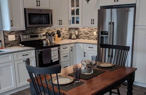 Bald Head Island Villa | Well-Equipped Updated BHI Villa - 2 Carts - Gorgeous Kitchen!