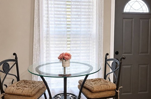 Atlanta House | West Midtown Gem! 2-Story + Parking - Near MB Stadium, Buckhead & Braves