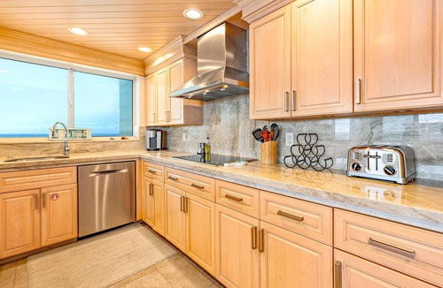 Kaanapali Condo | Whaler 1201 – The Crown Jewel – Luxuriously Remodeled 12th Floor Oceanfront Royal Penthouse!