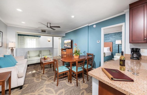 Solana Beach Hotel | Winners Circle Solana Beach Del Mar Resort