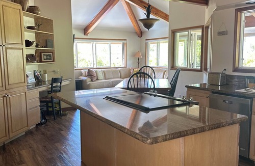 Waimanalo House | Wonderful executive home steps from a gorgeous beachn30 night stay required!