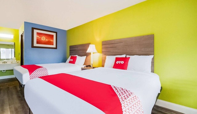 2 Queen Beds Non-Smoking