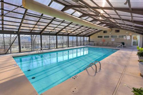 2-Unit Escape - Pointe Royale Golf Resort, Pools