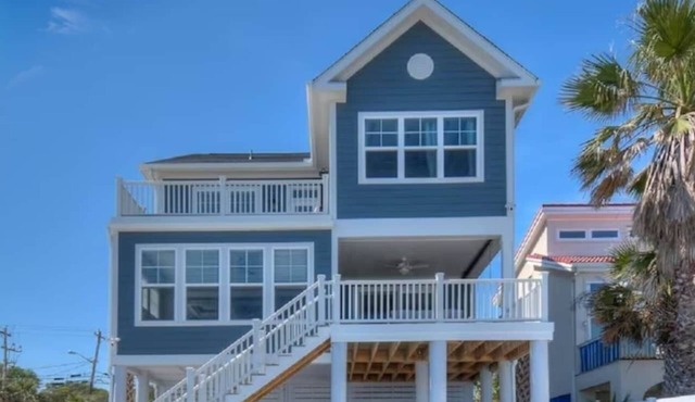 Baileys Blue Ocean View