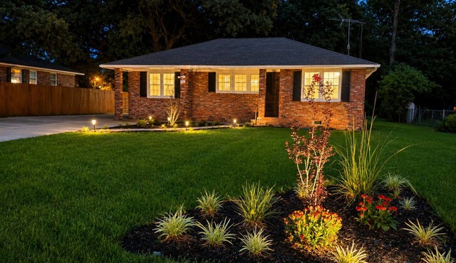 Beautiful Escape-Sleeps 12-Patio-Games-Relax
