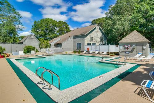 Bright, Coastal Mashpee Condo Near the Commons