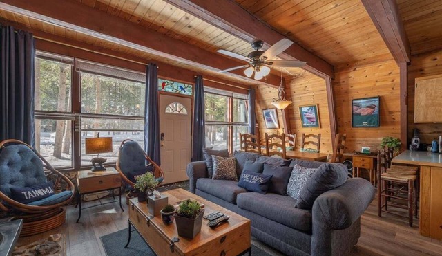 Cabin in The Woods in Tahoma