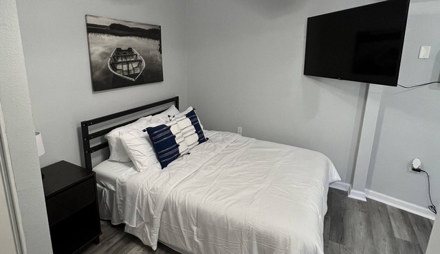 Charming, Private Studio in Carlsbad!