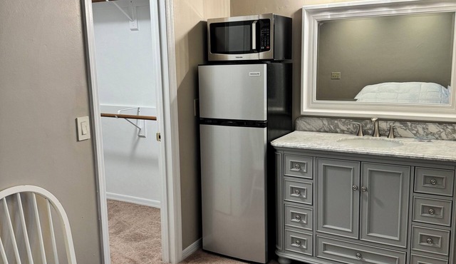 Charming studio with AC and WiFi in fabulous Alachua