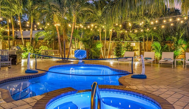 Citrus Waterfront Bungalow