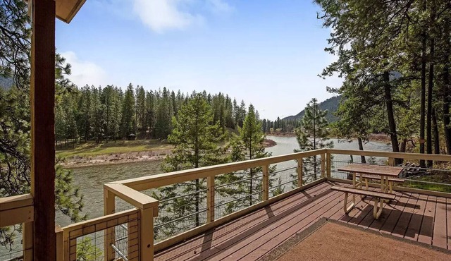 Clark Fork Hideaway