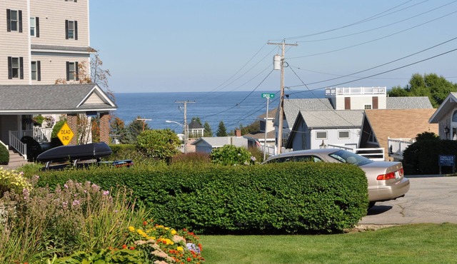 Close to the marginal way.