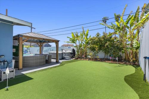 Coastal Chill San Diego - Heated Pool - XXL Spa - Mini Golf - Gourmet Kitchen