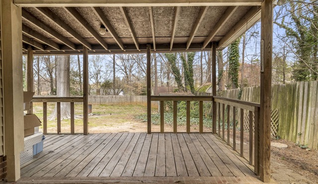 Cozy ranch in great area close to everything