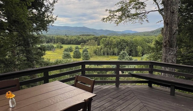 Cozy White Mountain Family Retreat w/Views, Indoor Fireplace & Toys