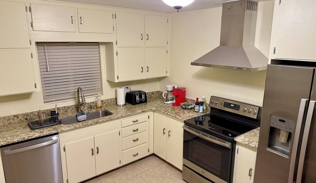 Desert Sage Retreat 3BR 2BA house in Las Cruces near NMSU and Convention Center