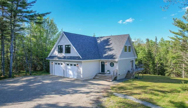 Downeast Retreat: Private Acreage, Contemporary Design & Easy Beach Access