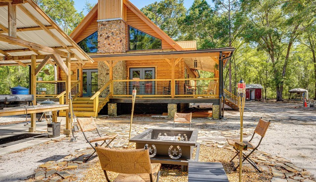 Fish & Float at Natural Springs! Log Cabin in Bell