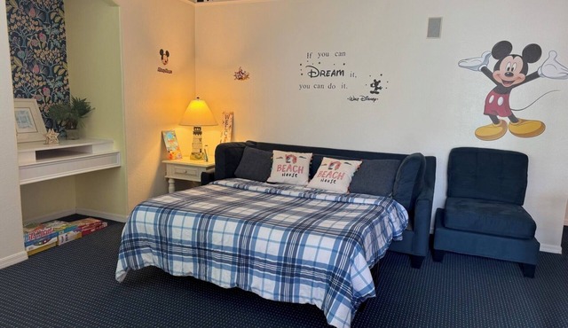 ★Full Equipped Villa 8 guests 2Br/2Bth Pool and Free Shuttle to Disney Parks★