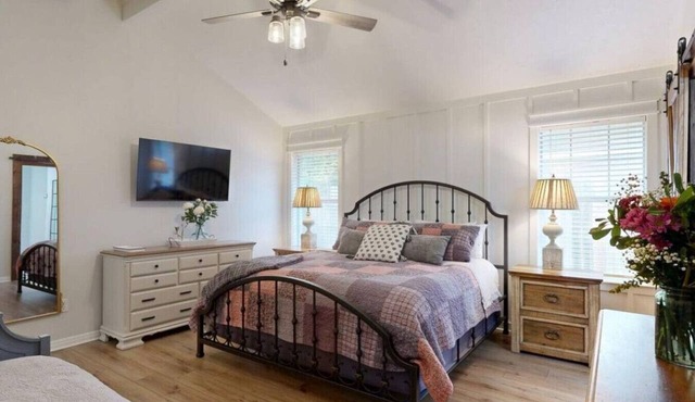 Gettysburg Getaway - Your stylish Texas retreat