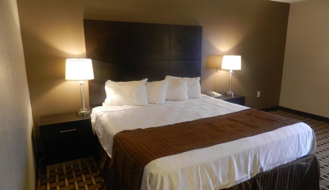 Haven Inn & Suites