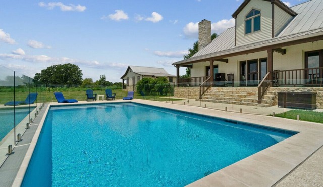 Hidden Gem: Spacious Countryside Retreat w/Pool