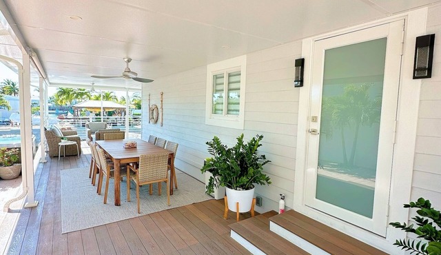 Key Largo Waterfront Vacation Rental. 45’ Dock . 28 Day Minimum Stay.
