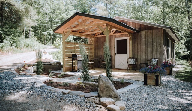 Lakeside Studio Cottage with Lake Access and Dock
