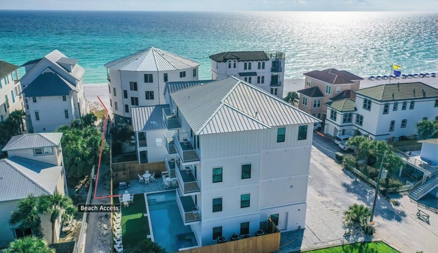Luxury | Pool | Theater | Game Room | Views
