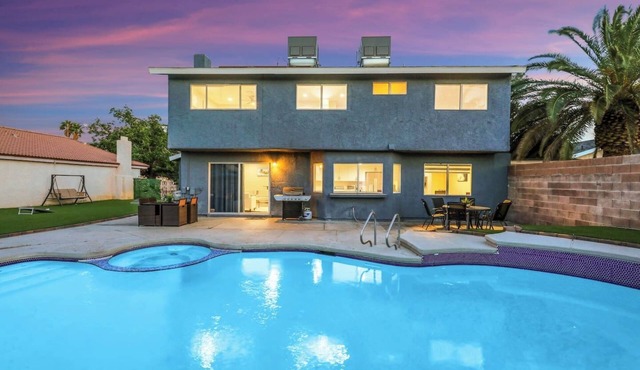 Modern Oasis | Heated Pool on Request & Game Room