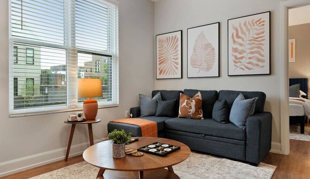Modern & Spacious 2BD 2BA in Italian Village w Parking, Gym, Pool & Workstation
