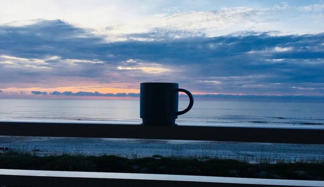 Panoramic Ocean View Luxury 2BR/2BA Beach Condo