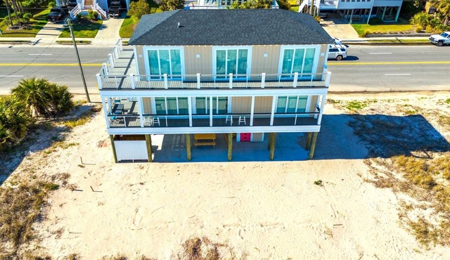 RECENTLY BUILT 4 Bedroom, 4 1/2 bath home with Luggage Lift, Oceanfront