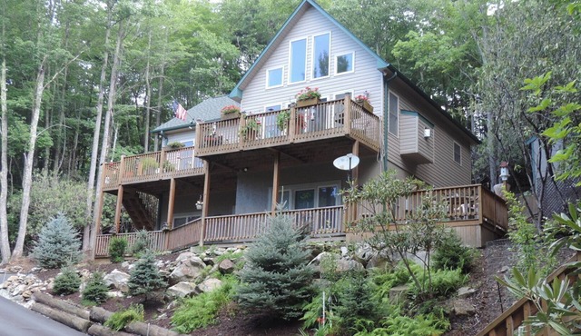 Reduced 50%on30+daysBchMTN/2BR/2BthNew/Clean/Comfort/sleeps4/Wifi/Cable/2mi2rsrt