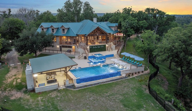 Resort with 50 foot Infinity Edge Pool, Hot Tub, Sports Courts, and More!