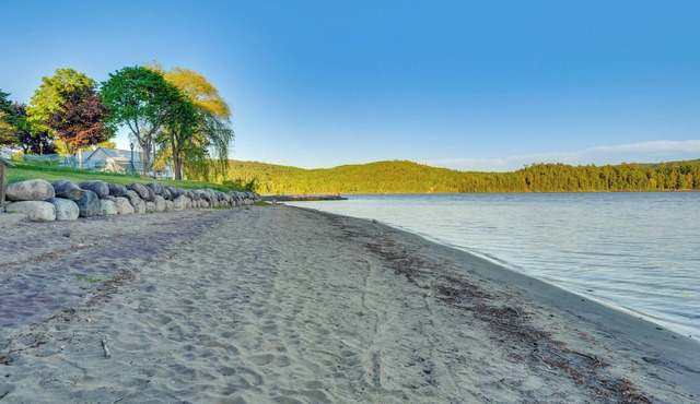 Schroon Lake Room < 1 Mi to Marina & Beach!
