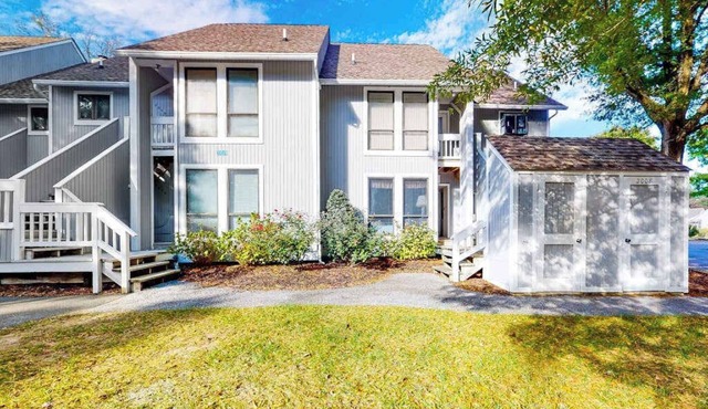 Sea Colony Tennis 1st-floor condo with tennis court, gym, & sauna