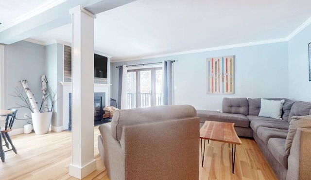 Ski-in/out condo with prime location for skiing & hiking