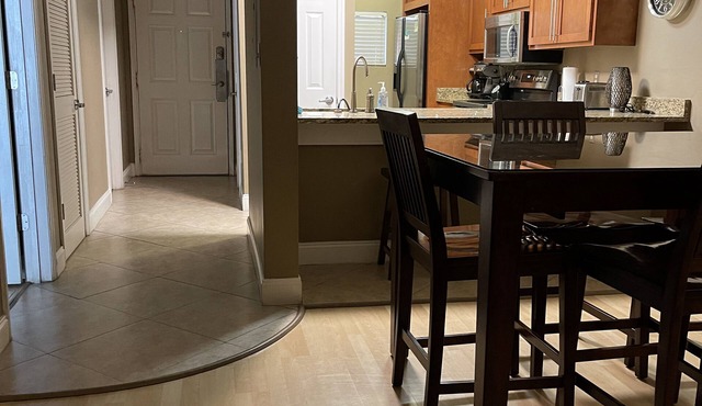 SNOWBIRD WINTER AVAILABILITY. 1 BEDROOM 2 BATH GOLF VILLA. HEATED POOLS
