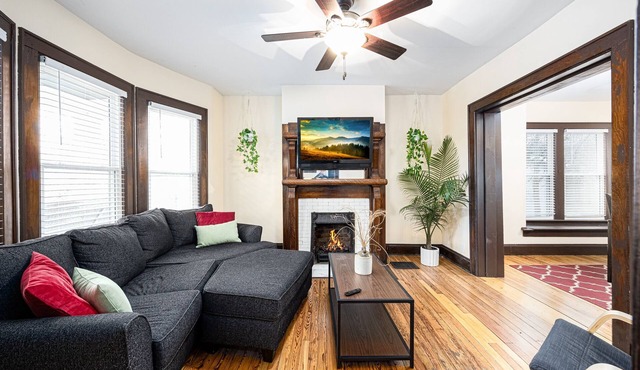 Spacious 4BD 2BA Home Near OSU