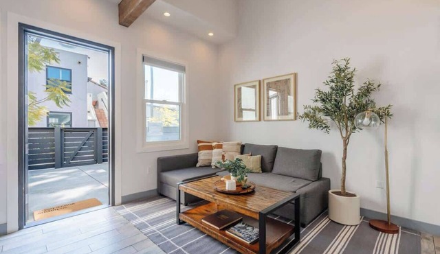 Spacious 4BR Getaway | 2 Homes in 1 | Downtown