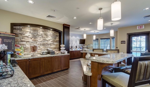Studio | Lovely Suite Close to Edward Jones!