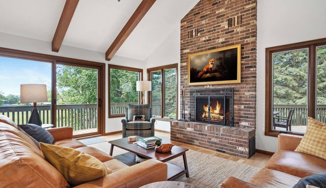 The Hideout: Luxe Escape w/Sauna & Hot Tub | Birchwood Golf & CC